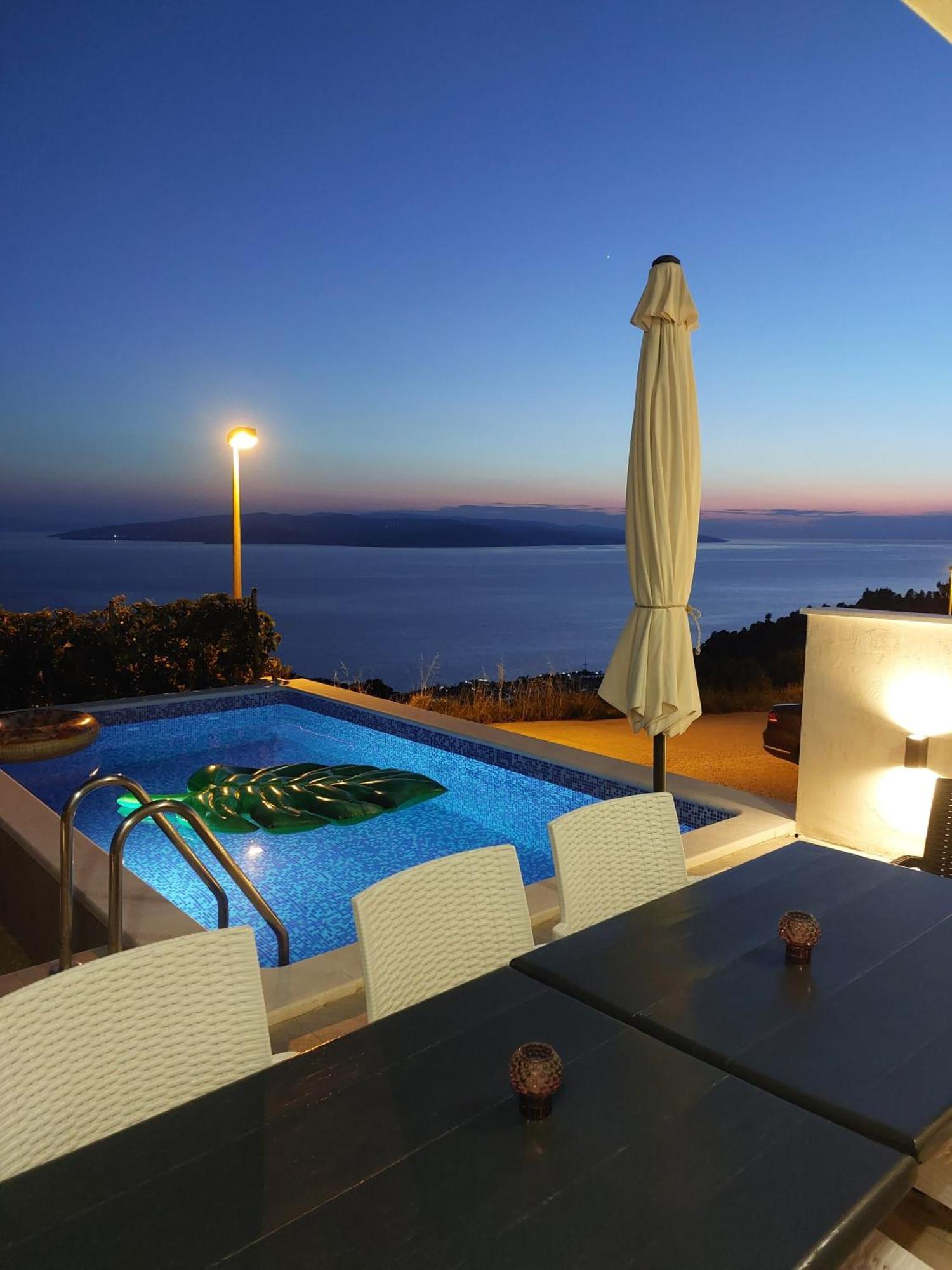 Charmy Apartment Petra With Pool Makarska Exterior foto